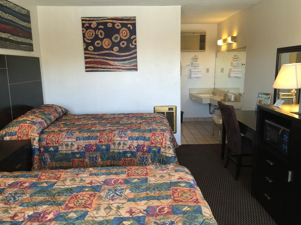 אינדיאו Tropics Motor Hotel חדר תמונה