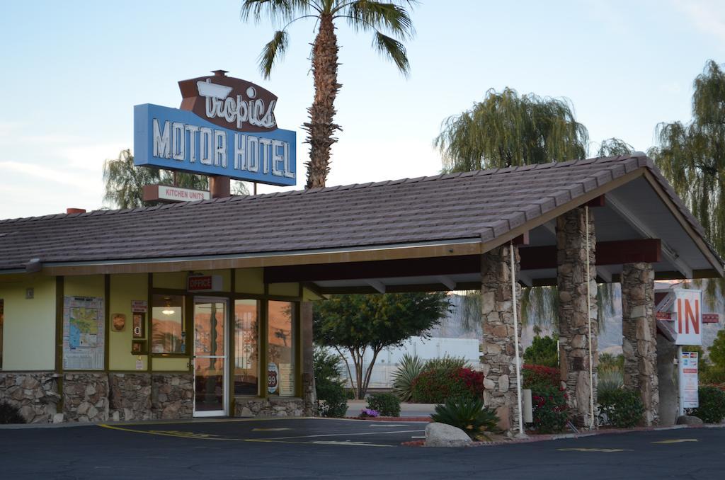 אינדיאו Tropics Motor Hotel מראה חיצוני תמונה